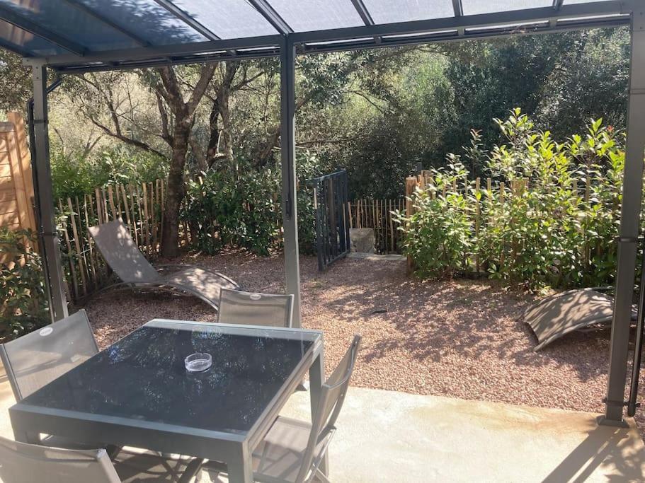 אז'אקסיו N7 Maison T2 Climatise Avec Jacuzzi Prive מראה חיצוני תמונה